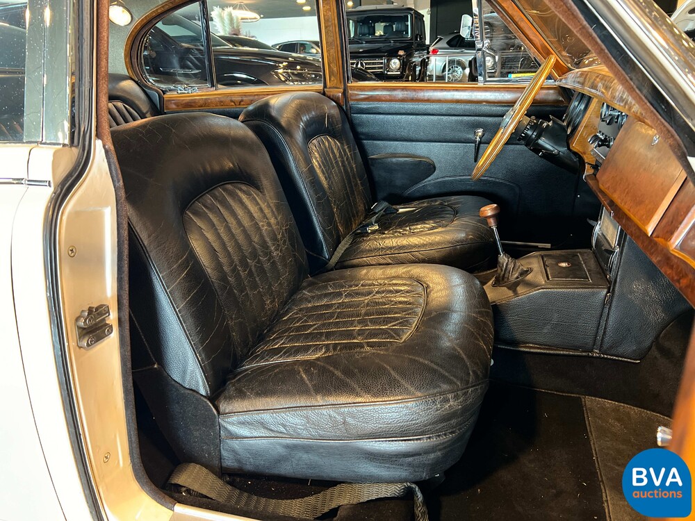 Jaguar MK II 3.8 Liter Limousine 1961 MK2, DL-36-65.