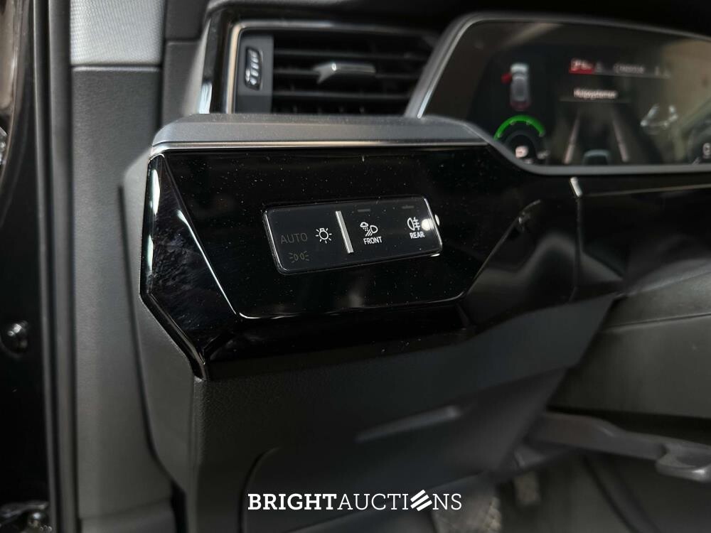 Audi e-tron 50 Quattro Launch Edition Plus 71 kWh 313pk 2019, G-440-XZ