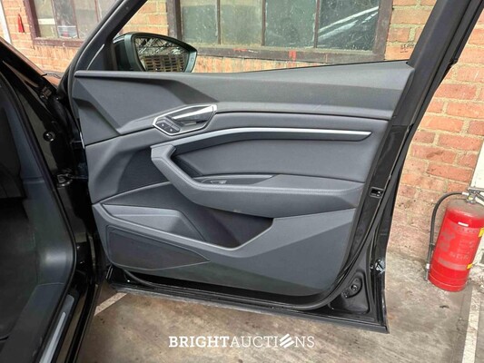 Audi e-tron 50 Quattro Launch Edition Plus 71 kWh 313pk 2019, G-440-XZ