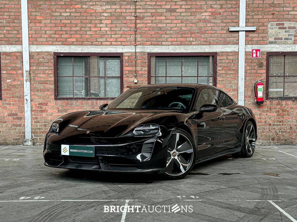 Porsche Taycan Turbo S 93 kWh 952pk 2020 Sport-Chrono