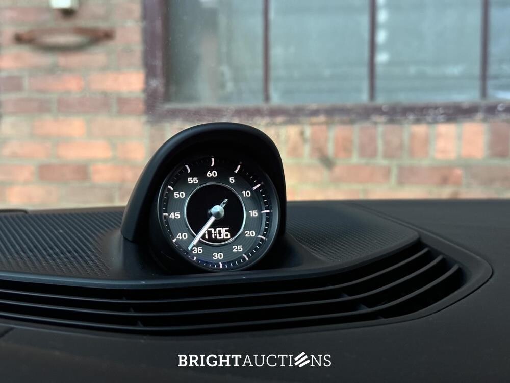 Porsche Taycan Turbo S 93 kWh 952pk 2020 Sport-Chrono