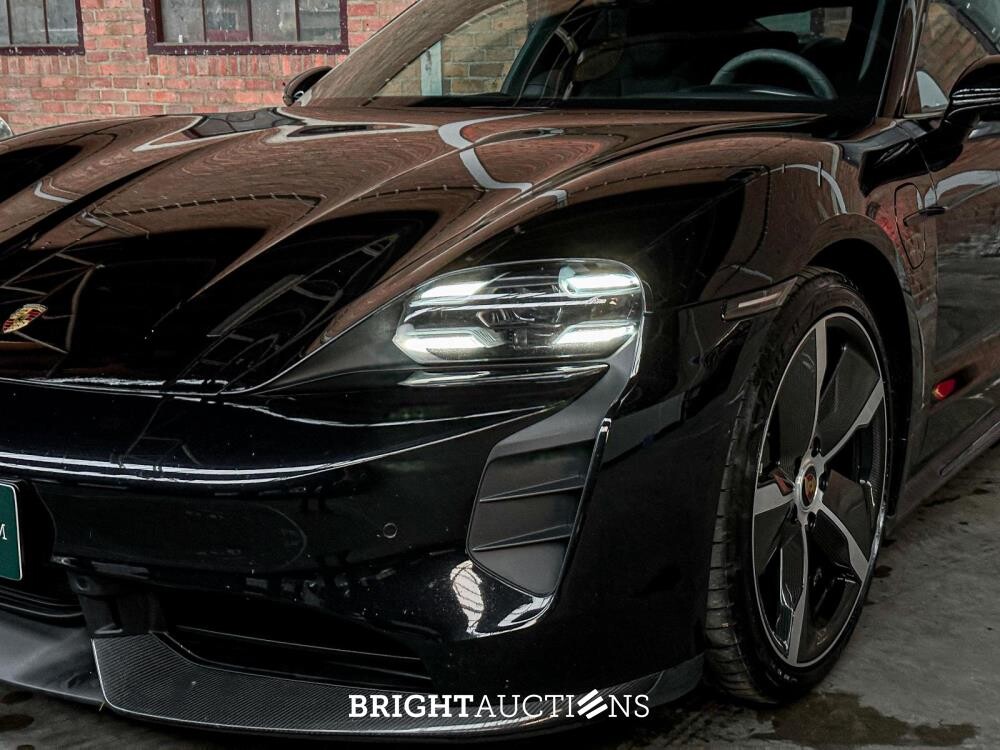 Porsche Taycan Turbo S 93 kWh 952pk 2020 Sport-Chrono