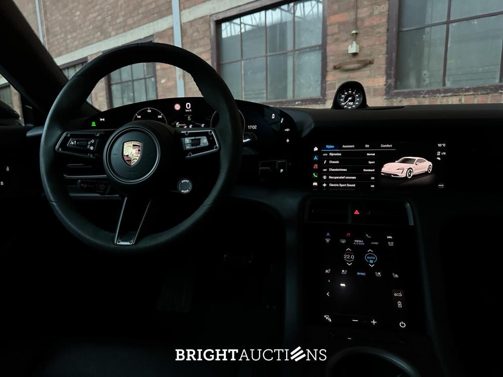 Porsche Taycan Turbo S 93 kWh 952pk 2020 Sport-Chrono