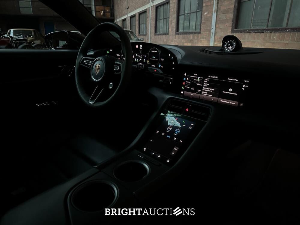 Porsche Taycan Turbo S 93 kWh 952pk 2020 Sport-Chrono