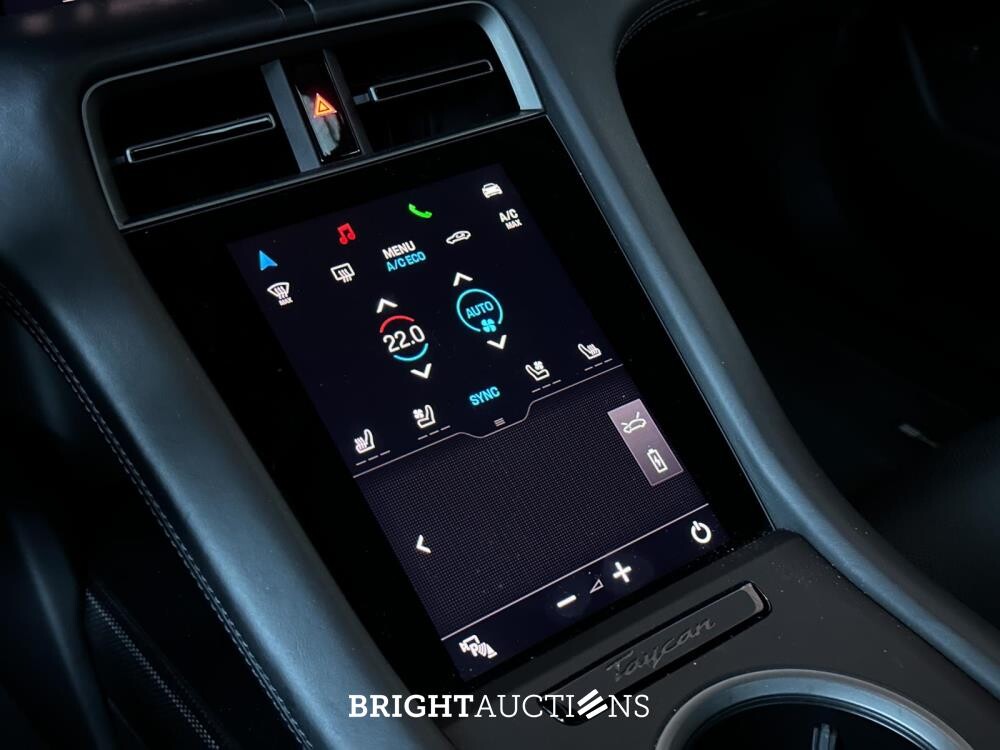 Porsche Taycan Turbo S 93 kWh 952pk 2020 Sport-Chrono