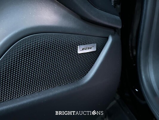 Porsche Taycan Turbo S 93 kWh 952pk 2020 Sport-Chrono