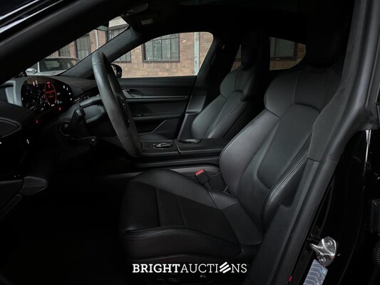 Porsche Taycan Turbo S 93 kWh 952pk 2020 Sport-Chrono