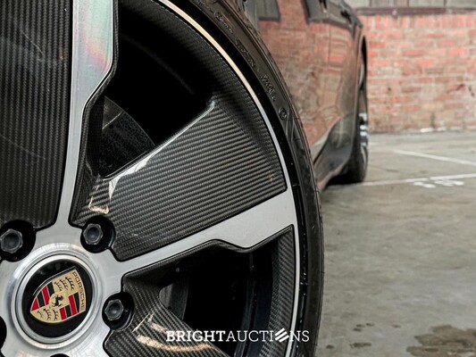 Porsche Taycan Turbo S 93 kWh 952pk 2020 Sport-Chrono