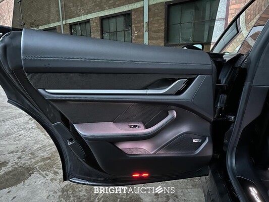 Porsche Taycan Turbo S 93 kWh 952pk 2020 Sport-Chrono