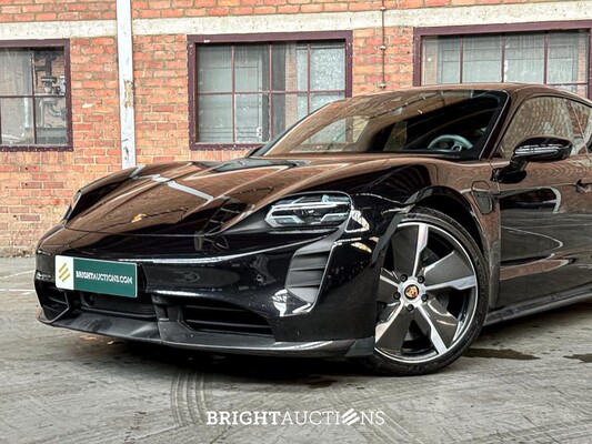 Porsche Taycan Turbo S 93 kWh 952pk 2020 Sport-Chrono
