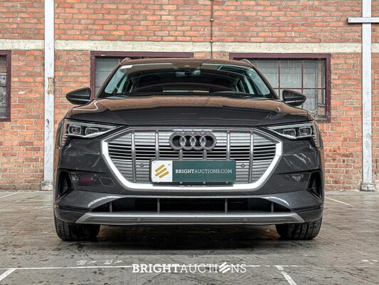 Audi E-tron 50 quattro Business edition 71 kWh 313pk 2020 (Origineel-NL+ 1e eigenaar), J-695-PX