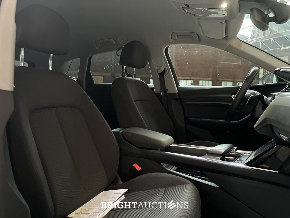 Audi E-tron 50 Quattro edition 71kWh 313pk 2020 (origineel-NL+ 1e eigenaar), J-109-NJ