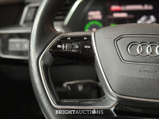 Audi E-tron 50 Quattro edition 71kWh 313pk 2020 (origineel-NL+ 1e eigenaar), J-109-NJ
