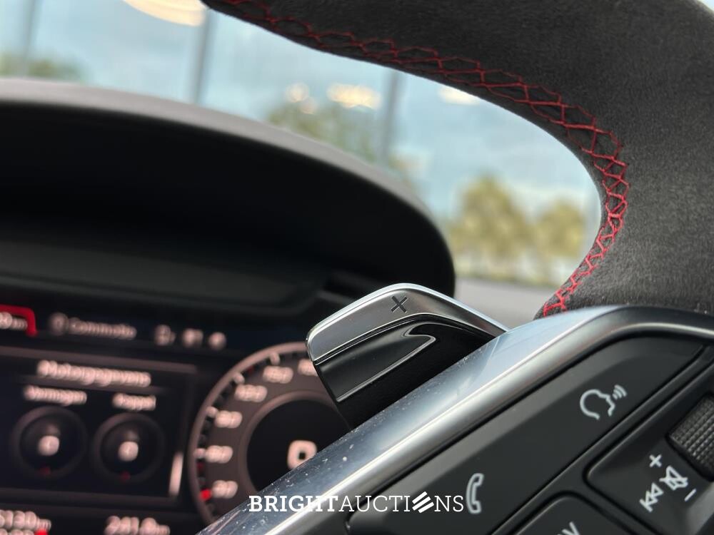 Audi R8 5.2 V10 Performance Quattro 620pk 2022 FACELIFT - CARBON - 1e Eigenaar