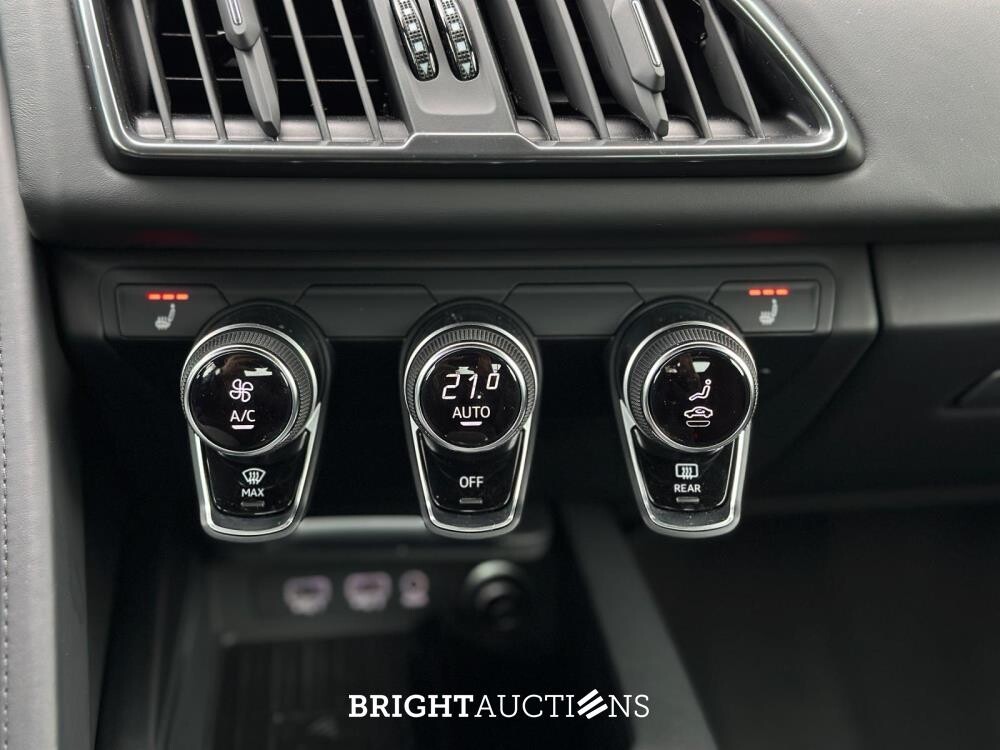 Audi R8 5.2 V10 Performance Quattro 620pk 2022 FACELIFT - CARBON - 1e Eigenaar