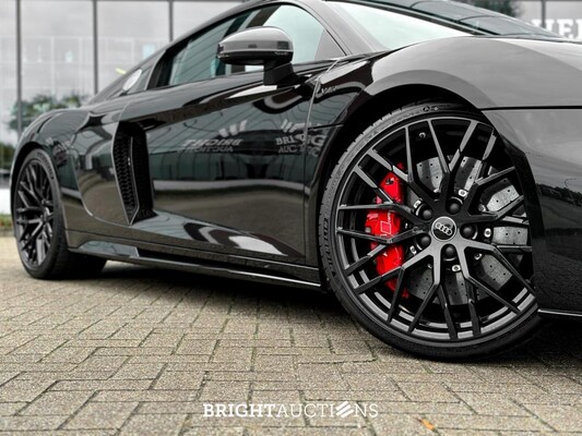 Audi R8 5.2 V10 Performance Quattro 620pk 2022 FACELIFT - CARBON - 1e Eigenaar