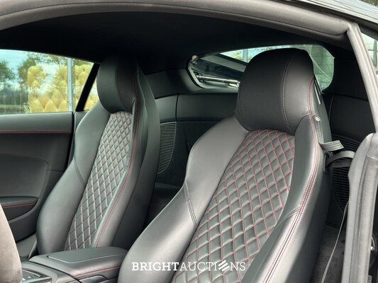 Audi R8 5.2 V10 Performance Quattro 620pk 2022 FACELIFT - CARBON - 1e Eigenaar