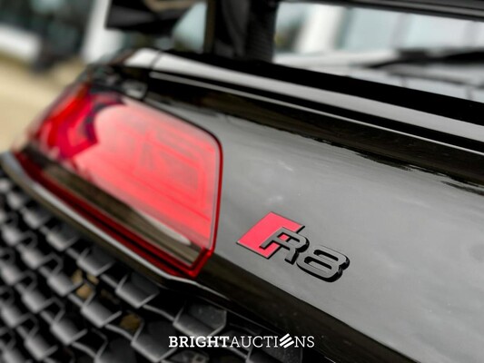 Audi R8 5.2 V10 Performance Quattro 620pk 2022 FACELIFT - CARBON - 1e Eigenaar