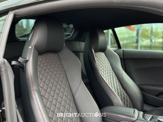 Audi R8 5.2 V10 Performance Quattro 620pk 2022 FACELIFT - CARBON - 1e Eigenaar