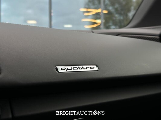 Audi R8 5.2 V10 Performance Quattro 620pk 2022 FACELIFT - CARBON - 1e Eigenaar