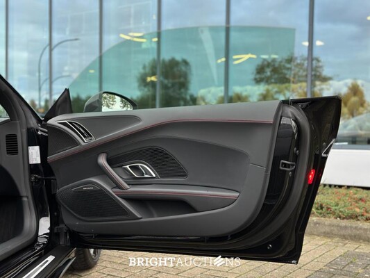 Audi R8 5.2 V10 Performance Quattro 620pk 2022 FACELIFT - CARBON - 1e Eigenaar