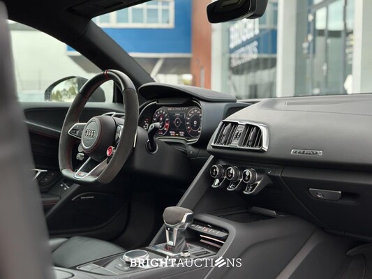 Audi R8 5.2 V10 Performance Quattro 620pk 2022 FACELIFT - CARBON - 1e Eigenaar