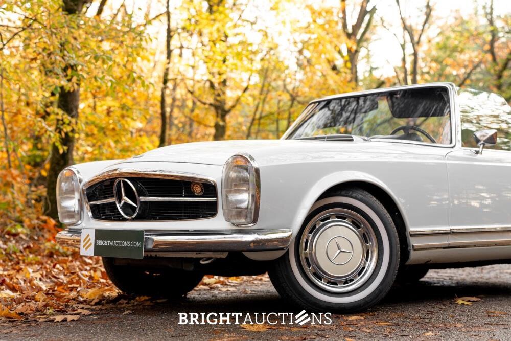Mercedes-Benz 280 SL Pagode – Handgeschakeld – EU-uitvoering – 2.8 liter zes-in-lijn.