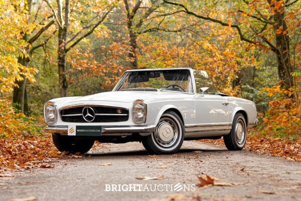 BRIGHT AUCTIONS: Zeldzame Mercedes-Benz 280 SL PAGODE Origineel Europese 1969