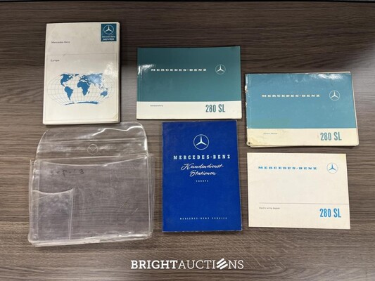 Mercedes-Benz 280 SL Pagode – Handgeschakeld – EU-uitvoering – 2.8 liter zes-in-lijn.