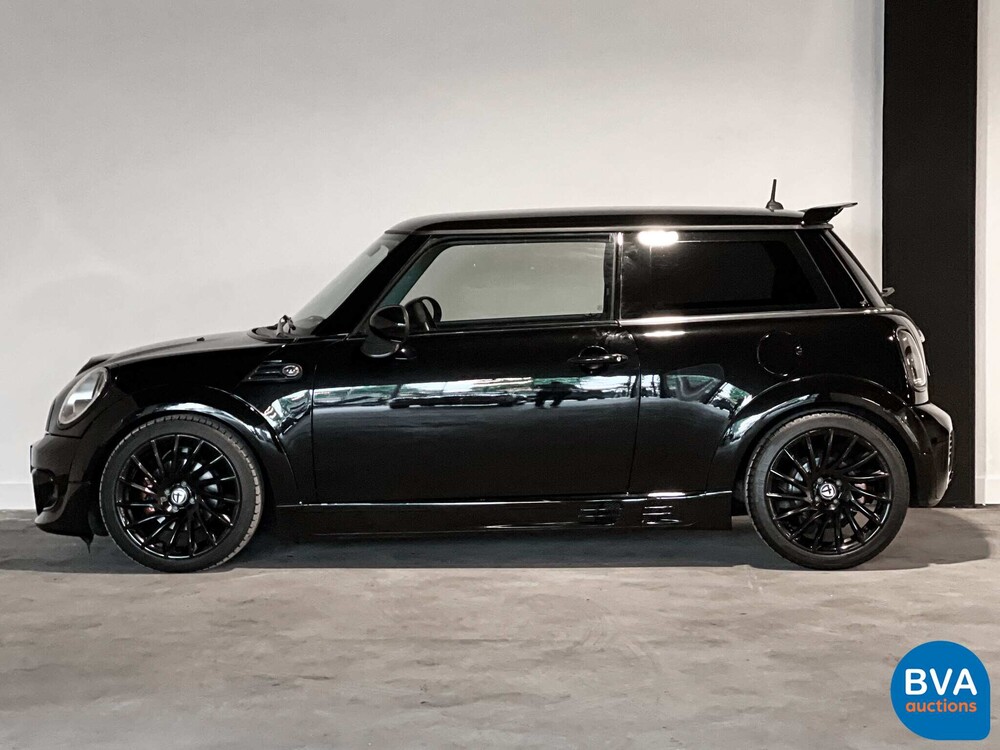 Mini Cooper 1.6 JCW-Pakket 122pk 2010, J-765-HJ