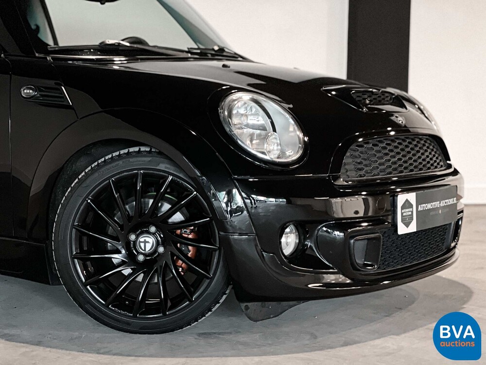 Mini Cooper 1.6 JCW-Pakket 122pk 2010, J-765-HJ
