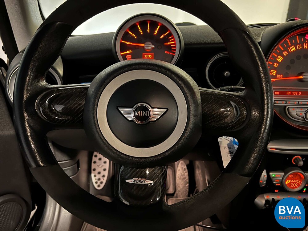 Mini Cooper 1.6 JCW-Pakket 122pk 2010, J-765-HJ