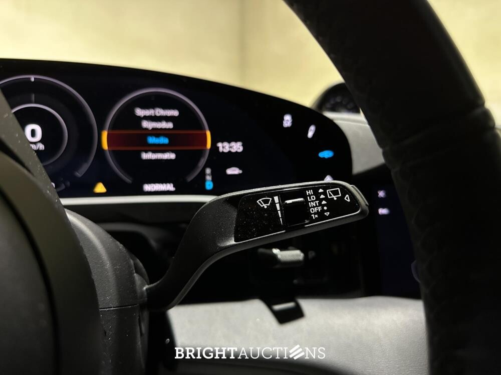 Porsche Taycan Sport Turismo 79kWh 435pk 2023 (Origineel-NL + 1e Eigenaar), S-698-SV