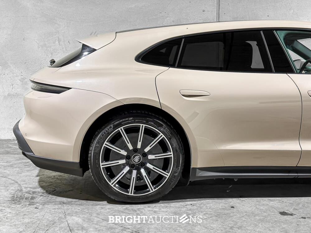 Porsche Taycan Sport Turismo 79kWh 435pk 2023 (Origineel-NL + 1e Eigenaar), S-698-SV