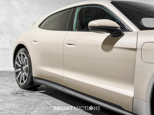 Porsche Taycan Sport Turismo 79kWh 435pk 2023 (Origineel-NL + 1e Eigenaar), S-698-SV
