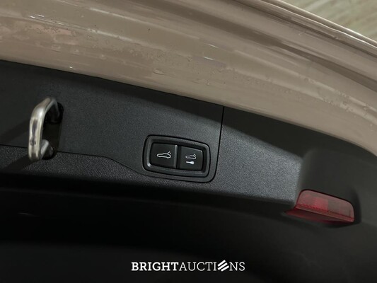 Porsche Taycan Sport Turismo 79kWh 435pk 2023 (Origineel-NL + 1e Eigenaar), S-698-SV