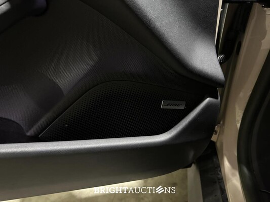 Porsche Taycan Sport Turismo 79kWh 435pk 2023 (Origineel-NL + 1e Eigenaar), S-698-SV