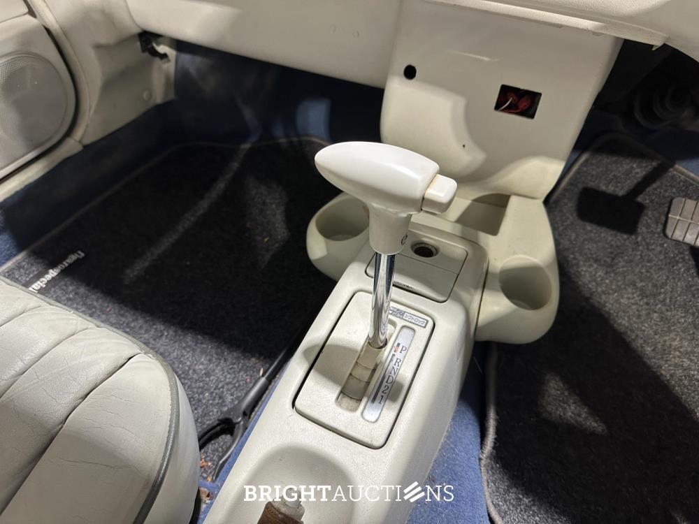 Nissan 936 Figaro Turbo 1.0 -AUTOMAAT- 1991, P-340-LG