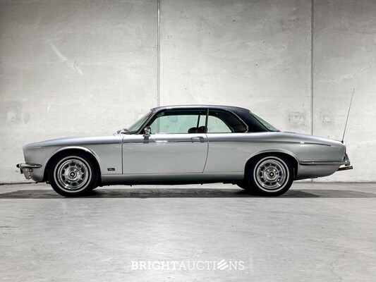 Jaguar XJ12 5.3 V12 Serie 2 Coupe 1976, 39-YD-88 Oldtimer