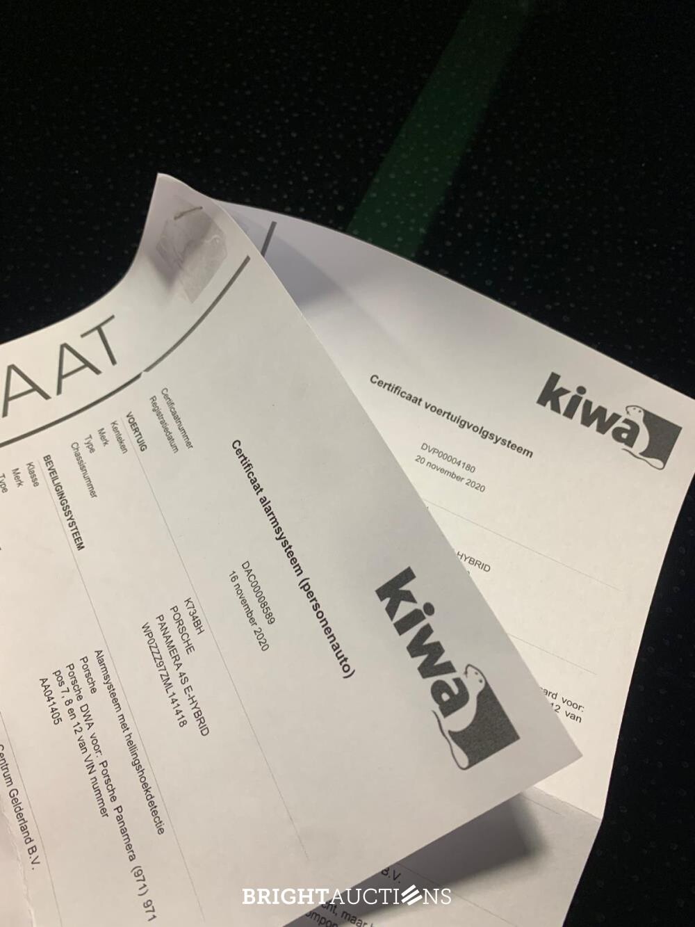 Porsche Panamera 4S E-Hybrid 2.9 V6 FACELIFT 560hp 2020 Sport-Chrono (Original-NL + 1st Owner), K-734-BH