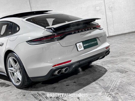 Porsche Panamera 4S E-Hybrid 2.9 V6 FACELIFT 560pk 2020 Sport-Chrono (Origineel-NL + 1e Eigenaar), K-734-BH