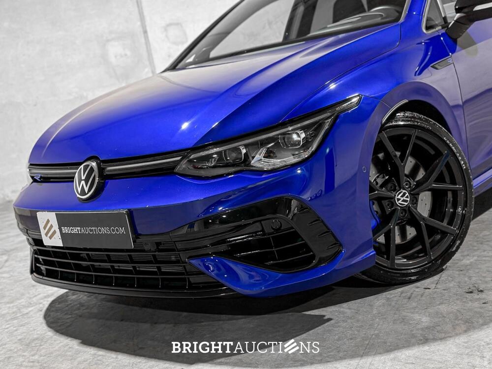 Volkswagen Golf VIII R 4Motion 20th Annniversary -AKRAPOVIC- 2.0 TSI 333pk 2023 LIMITED (Golf 8), NL-KENTEKEN