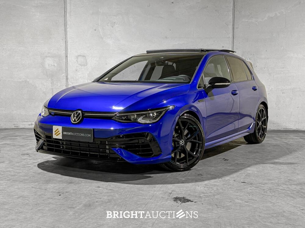Volkswagen Golf VIII R 4Motion 20th Annniversary -AKRAPOVIC- 2.0 TSI 333pk 2023 LIMITED (Golf 8), NL-KENTEKEN