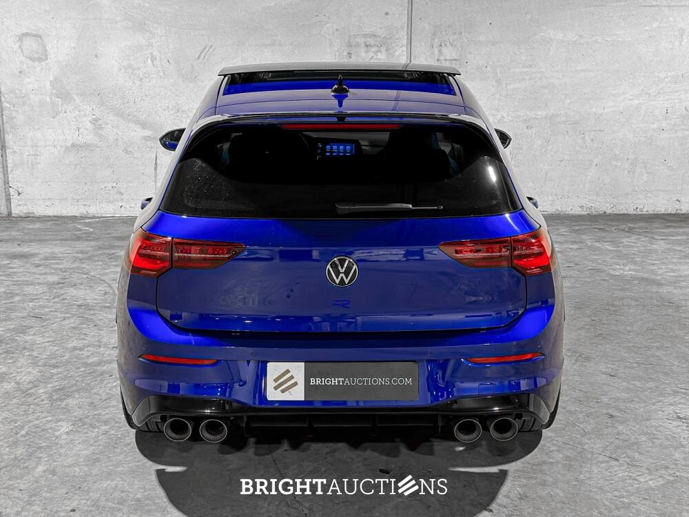 Volkswagen Golf VIII R 4Motion 20th Annniversary -AKRAPOVIC- 2.0 TSI 333pk 2023 LIMITED (Golf 8), NL-KENTEKEN