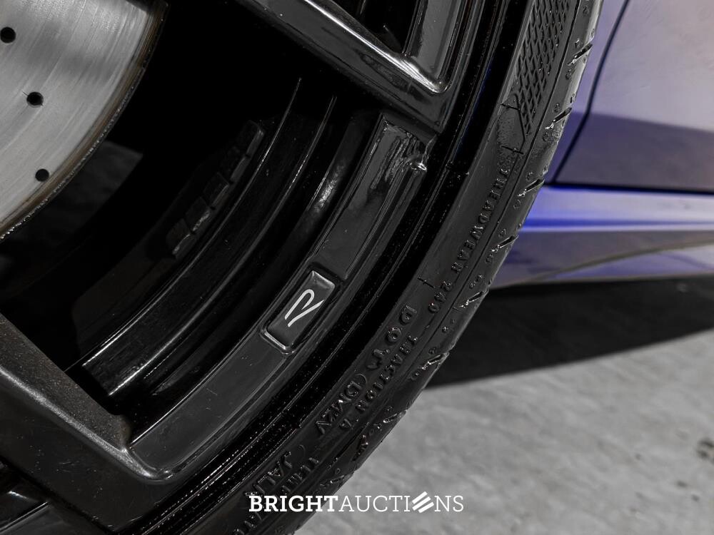 Volkswagen Golf VIII R 4Motion 20th Annniversary -AKRAPOVIC- 2.0 TSI 333pk 2023 LIMITED (Golf 8), NL-KENTEKEN