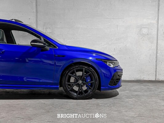 Volkswagen Golf VIII R 4Motion 20th Annniversary -AKRAPOVIC- 2.0 TSI 333pk 2023 LIMITED (Golf 8), NL-KENTEKEN