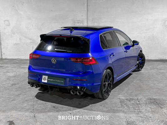 Volkswagen Golf VIII R 4Motion 20th Annniversary -AKRAPOVIC- 2.0 TSI 333pk 2023 LIMITED (Golf 8), NL-KENTEKEN