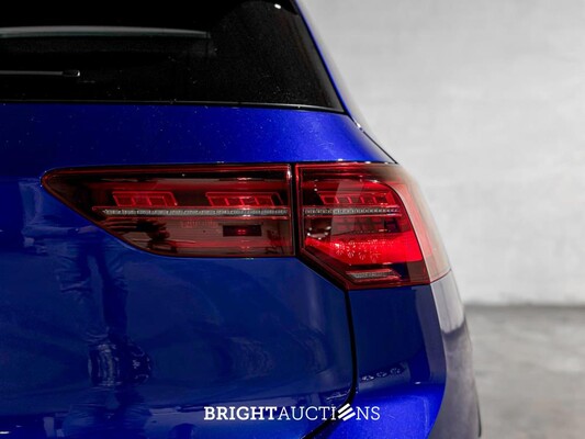 Volkswagen Golf VIII R 4Motion 20th Annniversary -AKRAPOVIC- 2.0 TSI 333pk 2023 LIMITED (Golf 8), NL-KENTEKEN