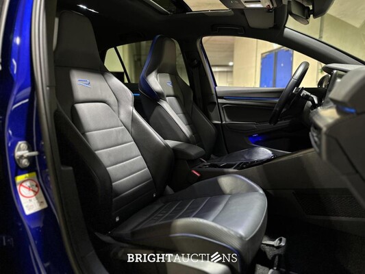 Volkswagen Golf VIII R 4Motion 20th Annniversary -AKRAPOVIC- 2.0 TSI 333pk 2023 LIMITED (Golf 8), NL-KENTEKEN