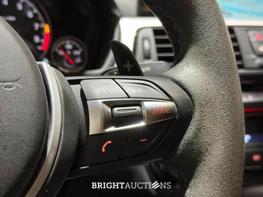 BMW M4 Competition M-Performance 450pk 2017 4-serie Coupe, P-767-SK